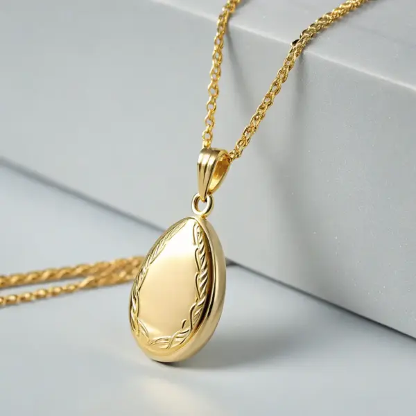 Recycled Gold Pendant Necklace